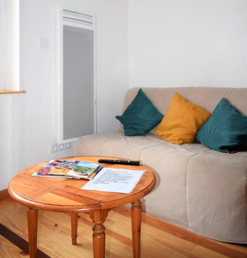 Studio Sympa Avec Petit Dejeuner Entre Canal Et Loire Roanne Luaran gambar